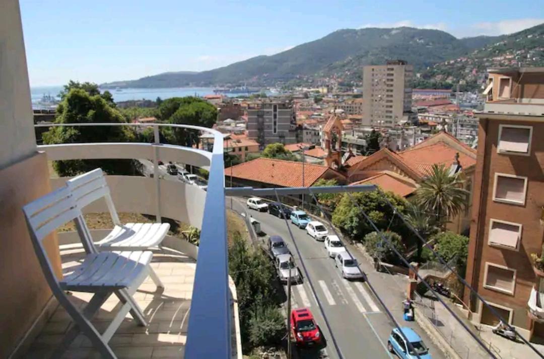 The Castle House Daire La Spezia Dış mekan fotoğraf
